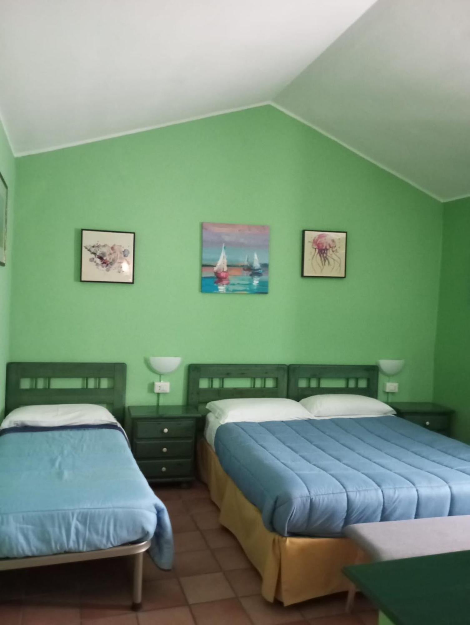 Sa Lolla Hotel